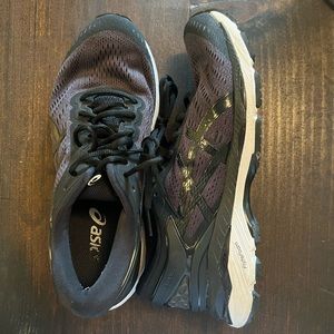 ASICS Women’s Shoes Size 7.5